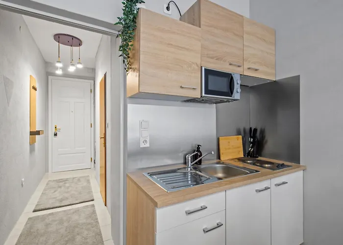 Apartment Near Mainstation I Urban Link I Free Wifi
